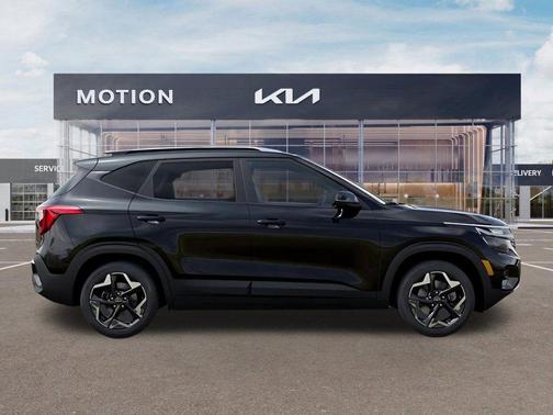 Fusion Black 2026 Kia Seltos S
