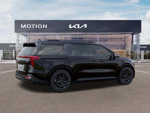 Aurora Black Pearl 2026 Kia Carnival SX