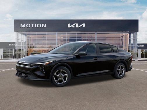 Aurora Black Pearl 2026 Kia K4 LXS