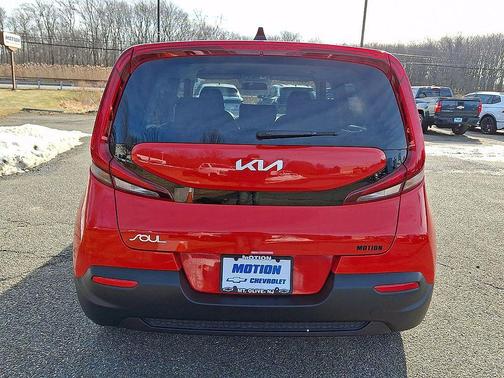 2022 Kia Soul LX