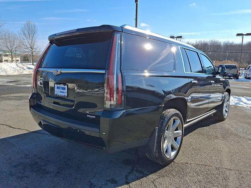 2019 Cadillac Escalade ESV Premium Luxury