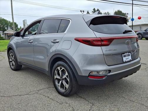 2022 Kia Sportage LX