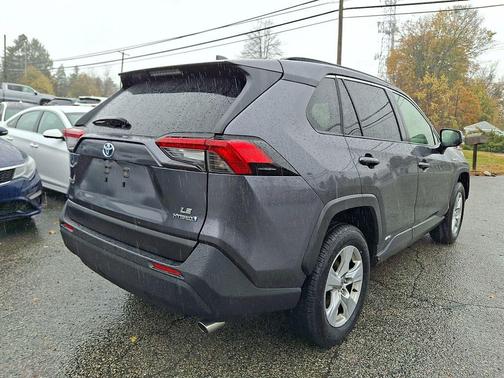 2020 Toyota RAV4 Hybrid LE