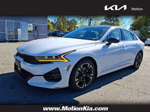2023 Kia K5 GT-Line