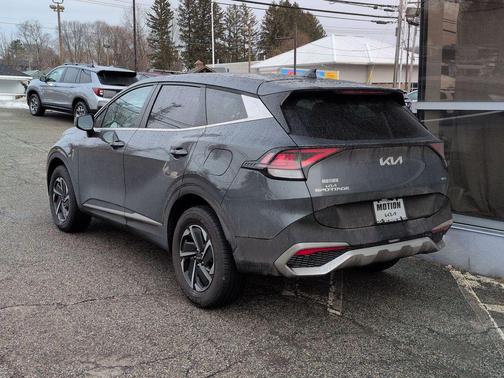 Gravity Gray 2023 Kia Sportage Hybrid LX