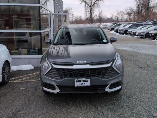 Gravity Gray 2023 Kia Sportage Hybrid LX