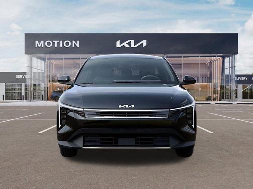 Aurora Black Pearl 2026 Kia K4 EX