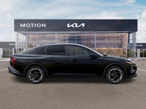 Aurora Black Pearl 2026 Kia K4 EX