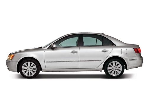 Radiant Silver Metallic 2010 Hyundai SONATA GLS