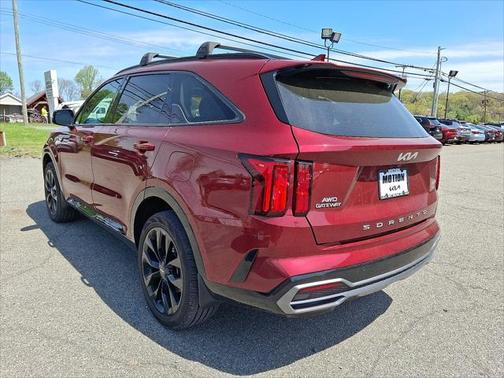 2022 Kia Sorento SX