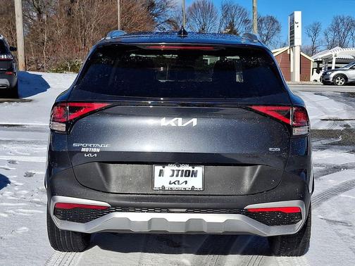 2023 Kia Sportage EX