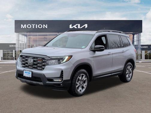 2023 Honda Passport AWD TrailSport