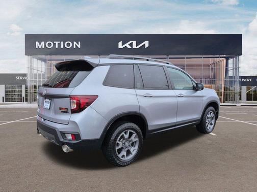 2023 Honda Passport AWD TrailSport