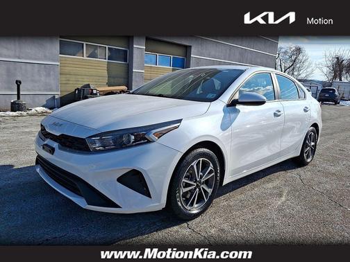 2023 Kia Forte LXS