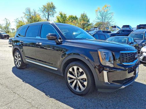 2022 Kia Telluride S