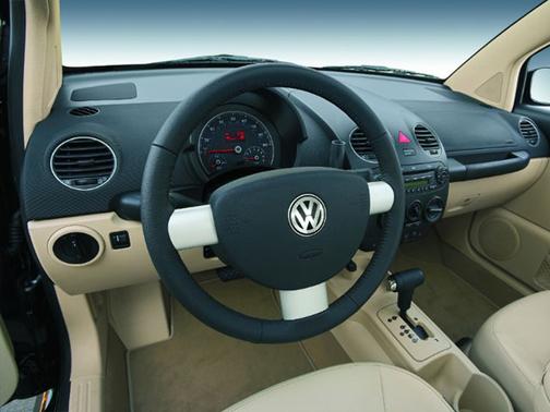 2008 Volkswagen New Beetle S