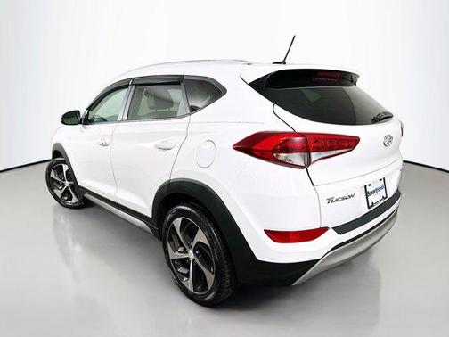 2017 Hyundai TUCSON Sport