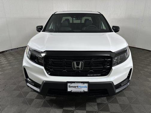 Platinum White Pearl 2026 Honda Ridgeline Black