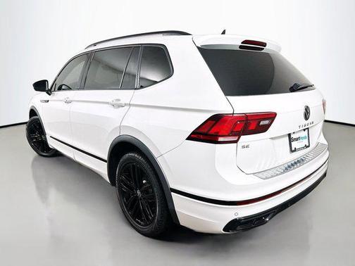 2022 Volkswagen Tiguan 2.0T SE R-Line Black 4MOTION