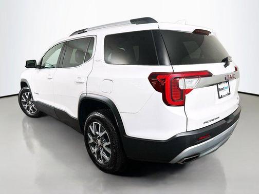 2023 GMC Acadia AWD SLT
