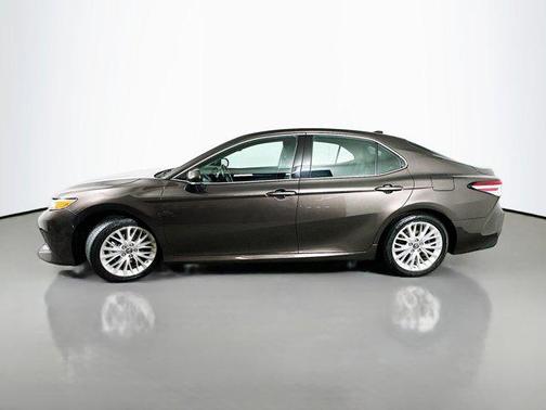 2019 Toyota Camry XLE