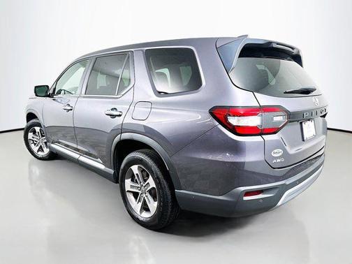 2024 Honda Pilot EX-L 7 Passenger