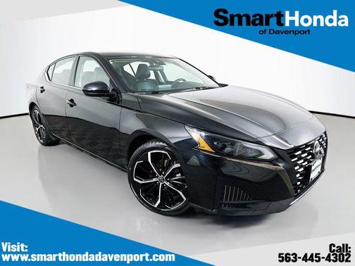 2023 Nissan Altima SR FWD