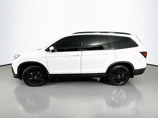 2021 Honda Pilot AWD Black Edition