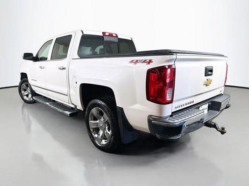 Iridescent Pearl Tricoat 2016 Chevrolet Silverado 1500 LTZ