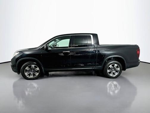 Crystal Black Pearl 2019 Honda Ridgeline RTL-E
