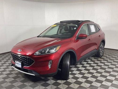 Photo 3 of 29 of 2020 Ford Escape SEL