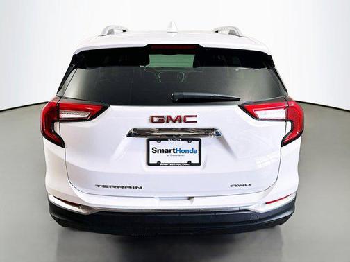 Summit White 2023 GMC Terrain SLT