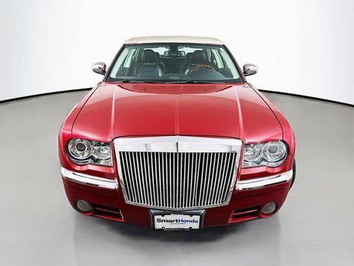 2010 Chrysler 300C Base