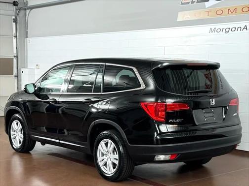 2017 Honda Pilot LX