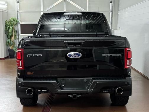 2017 Ford F-150 Raptor SuperCrew 4x4