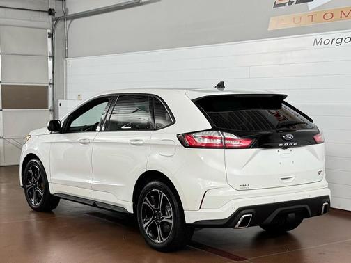 2021 Ford Edge ST