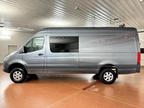 2024 Mercedes-Benz Sprinter 2500 High Roof