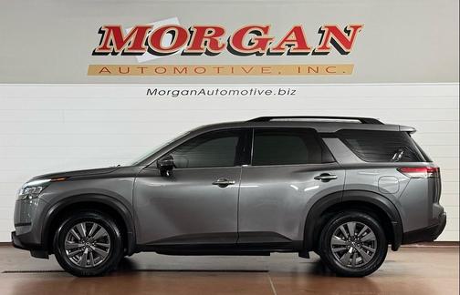 2022 Nissan Pathfinder SV 4WD