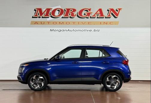 2024 Hyundai VENUE Limited