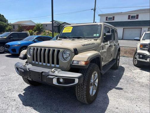 Limited Edition Gobi Clearcoat 2022 Jeep Wrangler Unlimited Sahara
