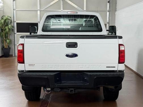 Oxford White 2016 Ford F-250 XL