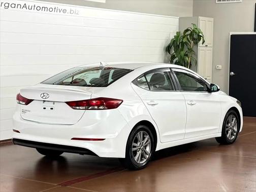 2017 Hyundai ELANTRA Value Edition