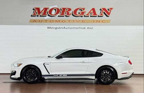 2016 Ford Shelby GT350 Base