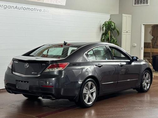 2012 Acura TL Technology
