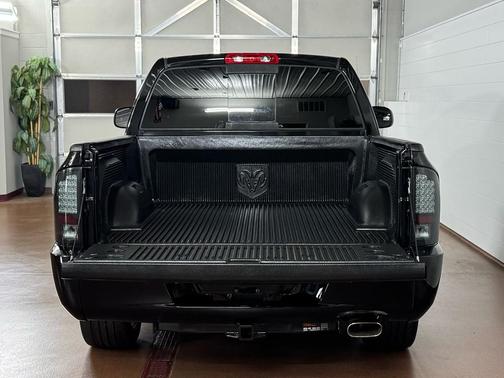 2004 Dodge Ram 1500 SRT-10 2WD