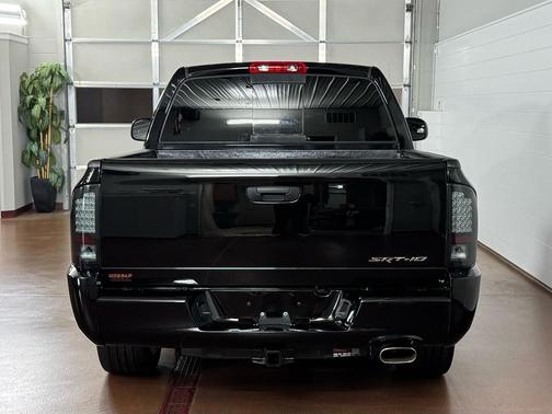 2004 Dodge Ram 1500 SRT-10 2WD