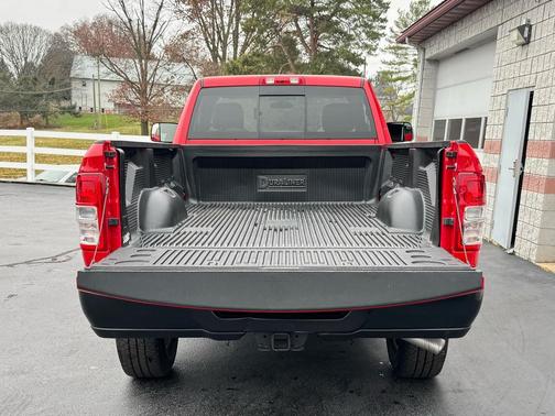 2022 RAM 2500 Tradesman Regular Cab Long Box 4WD