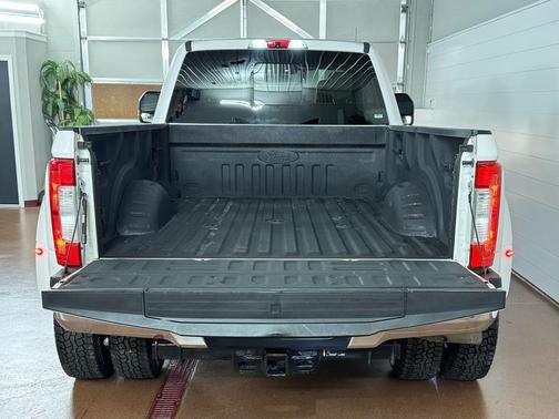 2017 Ford F-350 Lariat