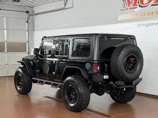 Black Clearcoat 2021 Jeep Wrangler Unlimited Sport