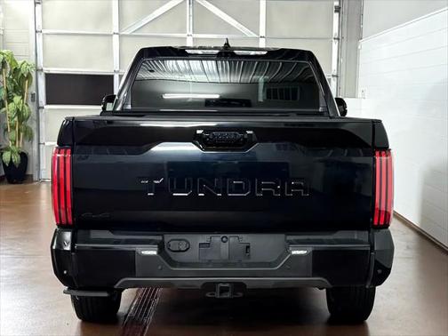 2025 Toyota Tundra Platinum